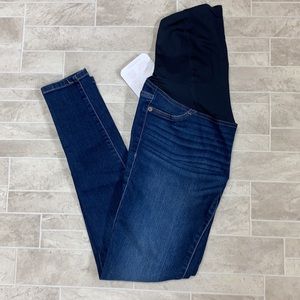 Maternity jeans